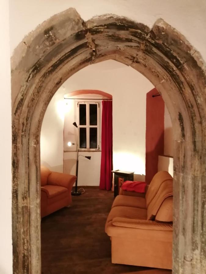 Schloss Hoellrich Karsbach Exteriör bild
